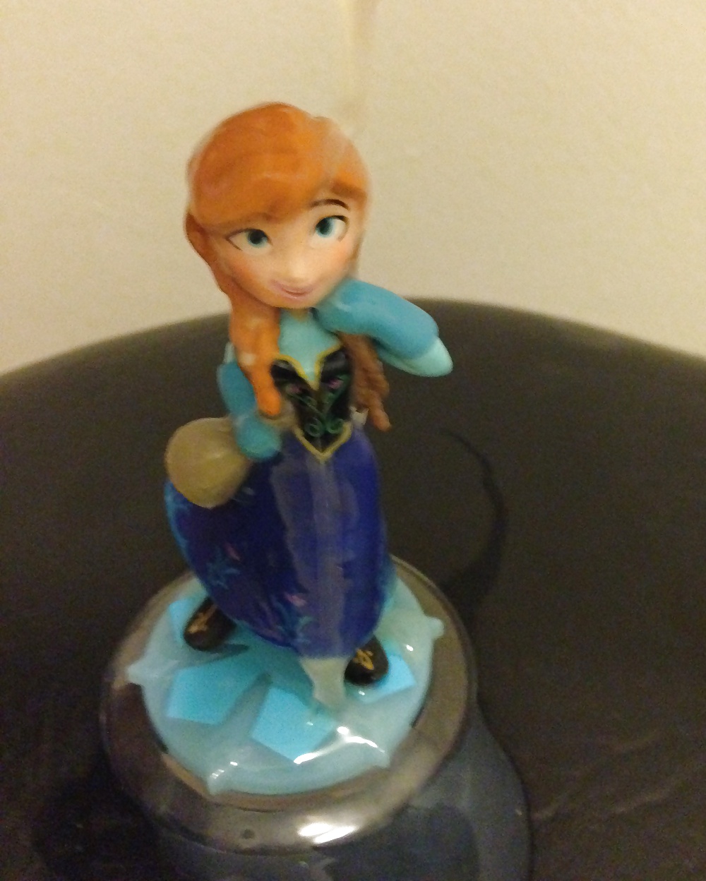 Let it go, featuring anna from frozen
 #38943286