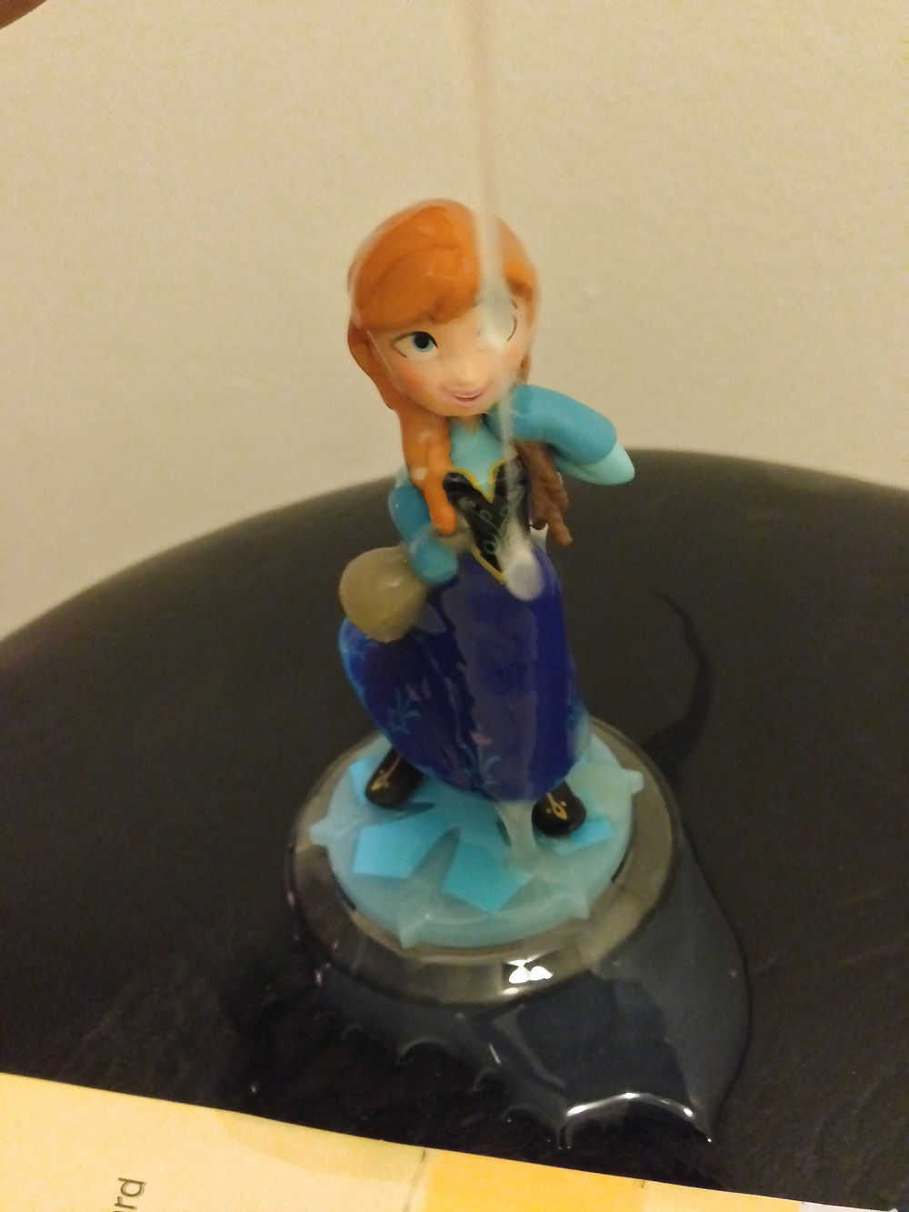 Let it go, featuring anna from frozen
 #38943456