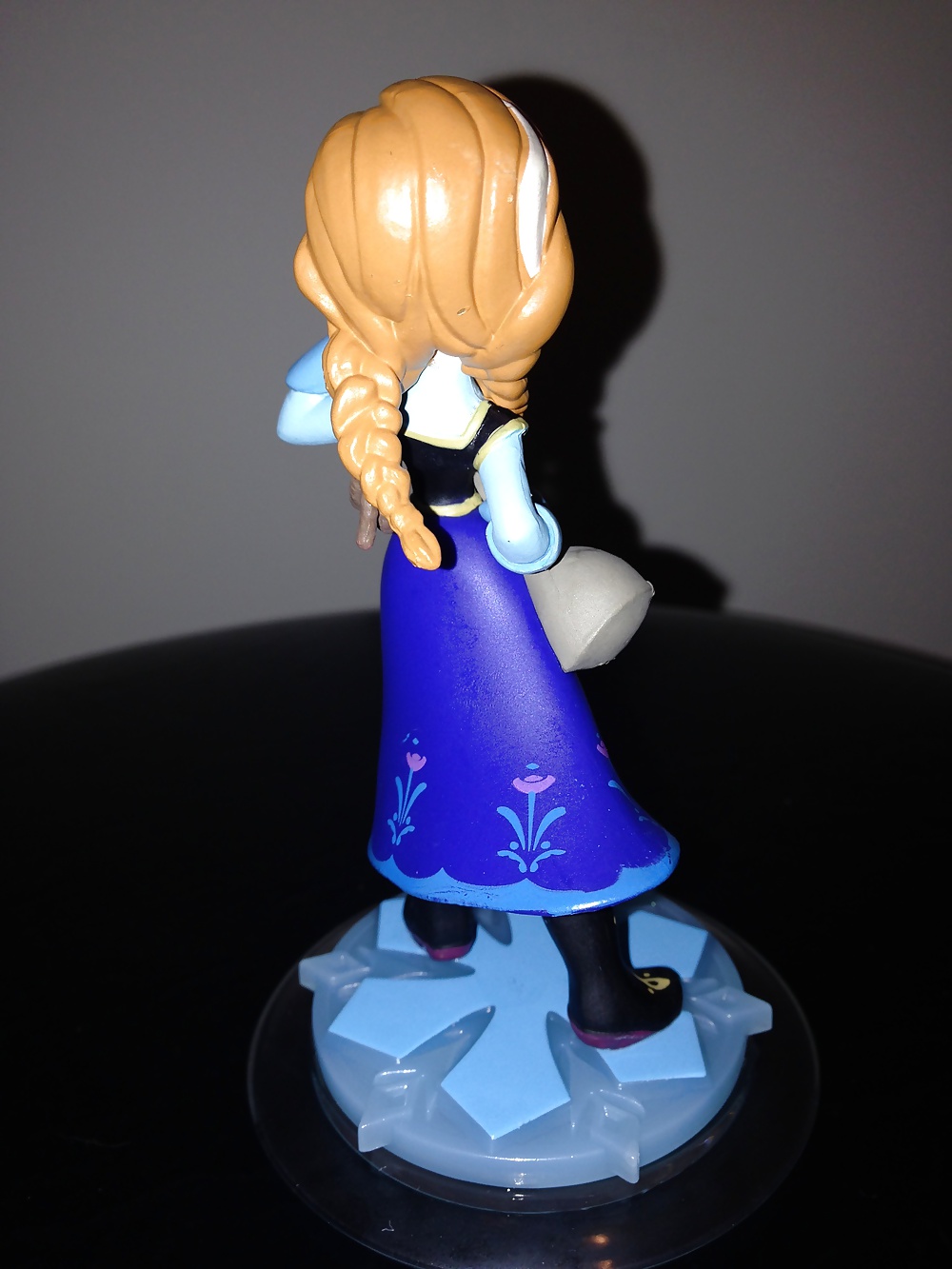 Let it go, featuring anna from frozen
 #38943539