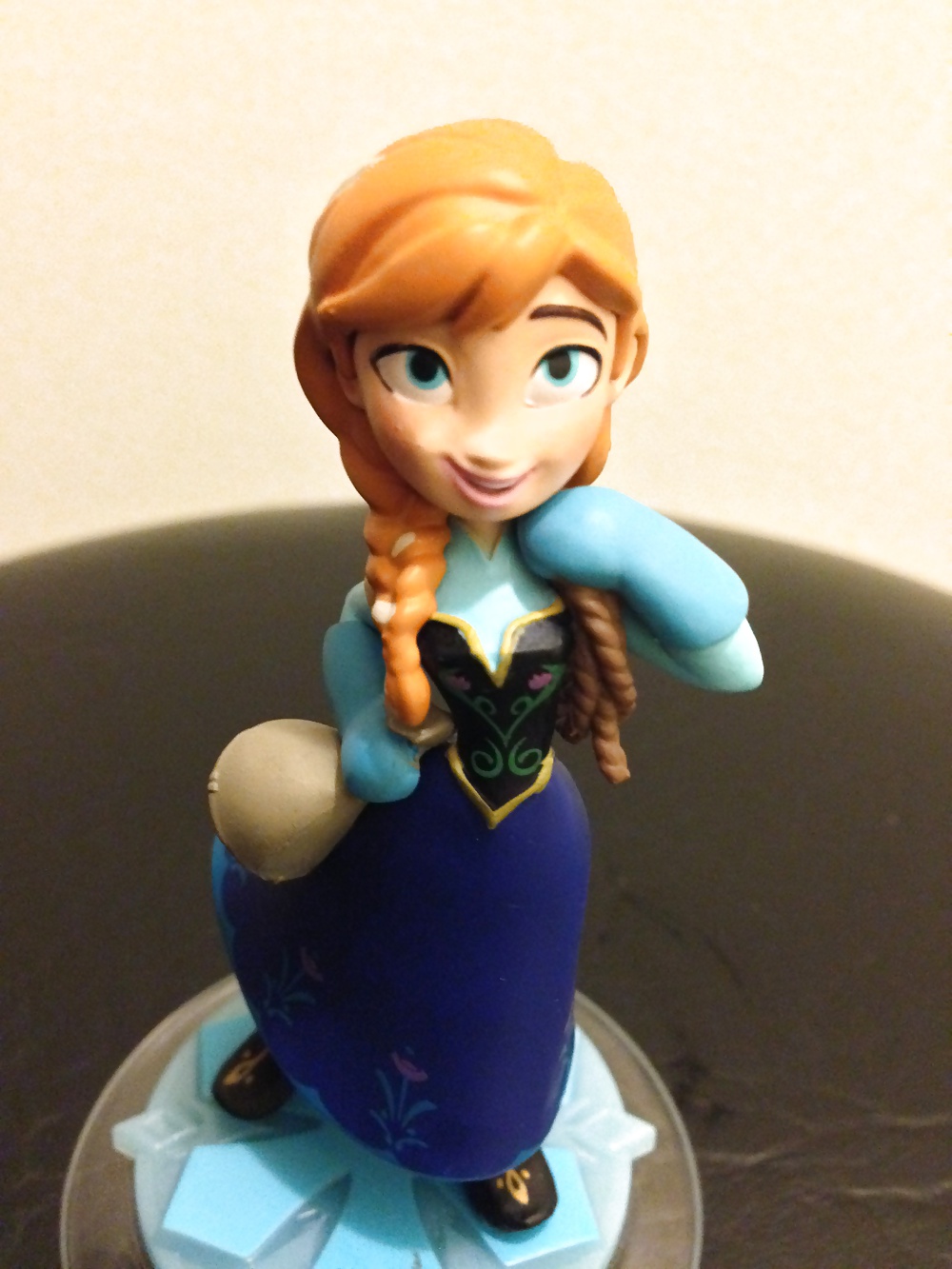 Let it go, featuring anna from frozen
 #38943589