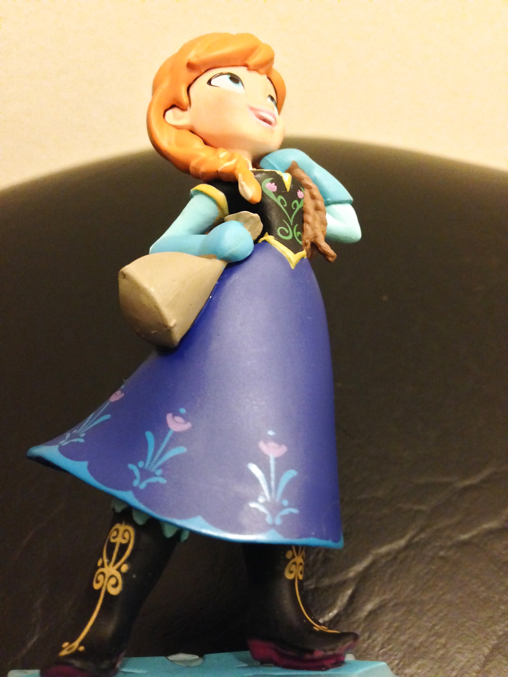 Let it go, featuring anna from frozen
 #38943625