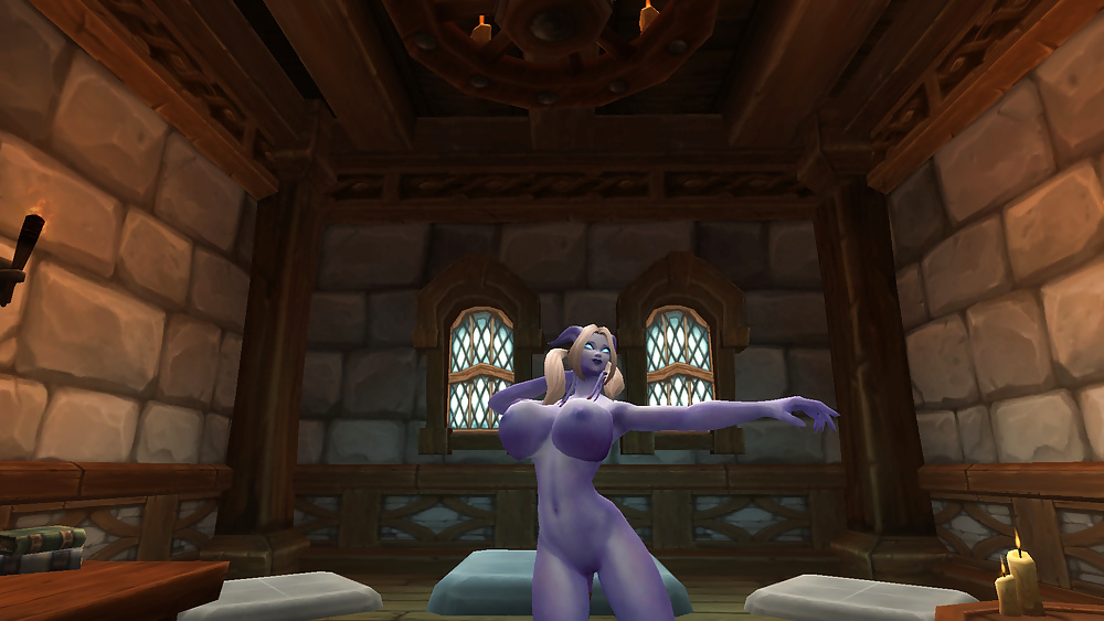 My sexy female draenei #39962384