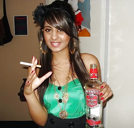 セクシーなデシ 
 #34687642