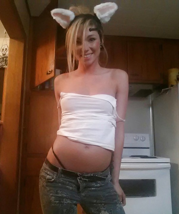 24 year old slut from Escanaba, Michigan #35022348