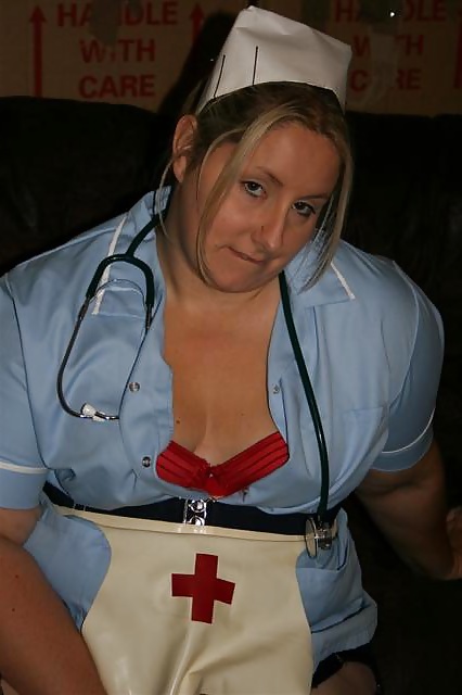 Lisa J #27032987