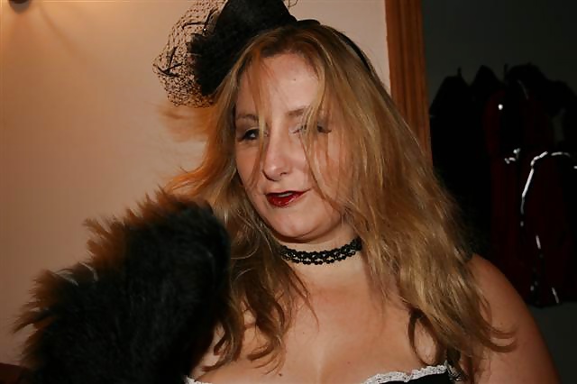 Lisa J #27033049