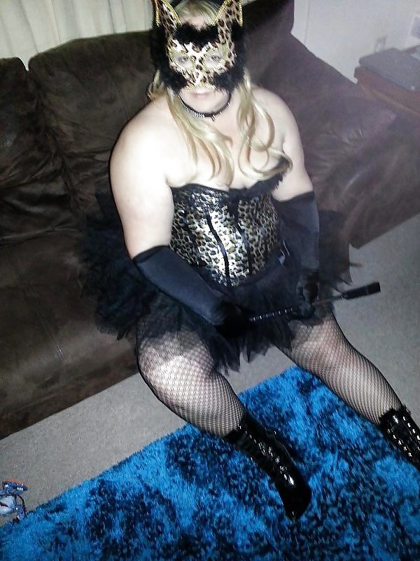 Lisa J #27033166