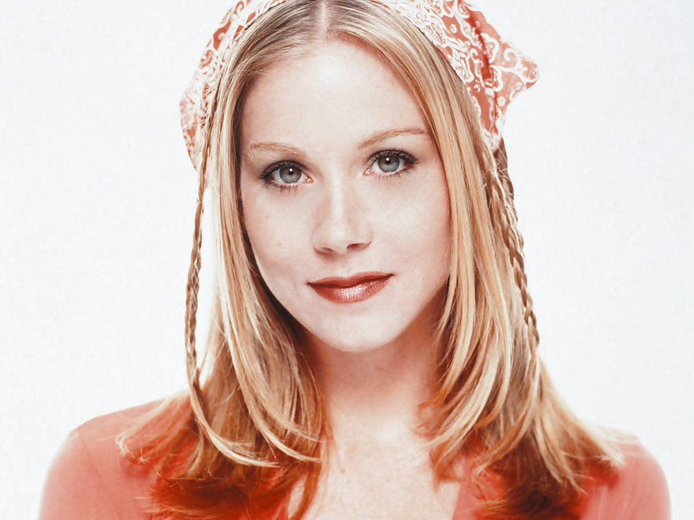 Christina Applegate #26313384