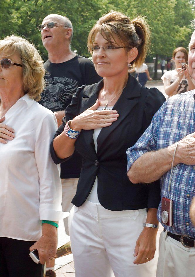 Ich Will Sarah Palin Hosen Nach Unten Auf Die Straße Zu Ziehen. #32852020