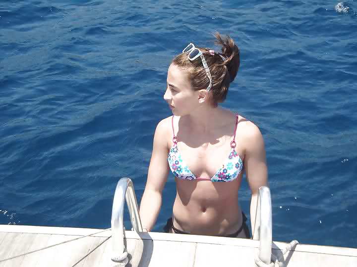 Galería carlotta ferlito
 #24743532