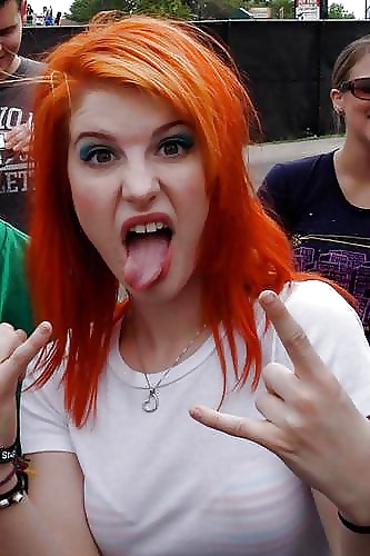 Hayley Williams #27583887