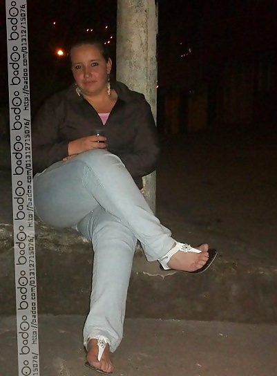 Kolumbianisch Weiße Mädchen Füße #28543196