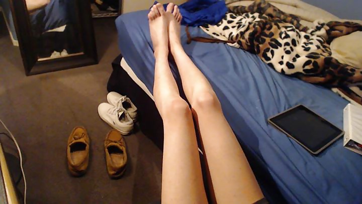 Kolumbianisch Weiße Mädchen Füße #28544985