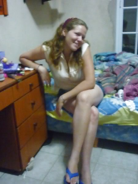 Kolumbianisch Weiße Mädchen Füße #28546198