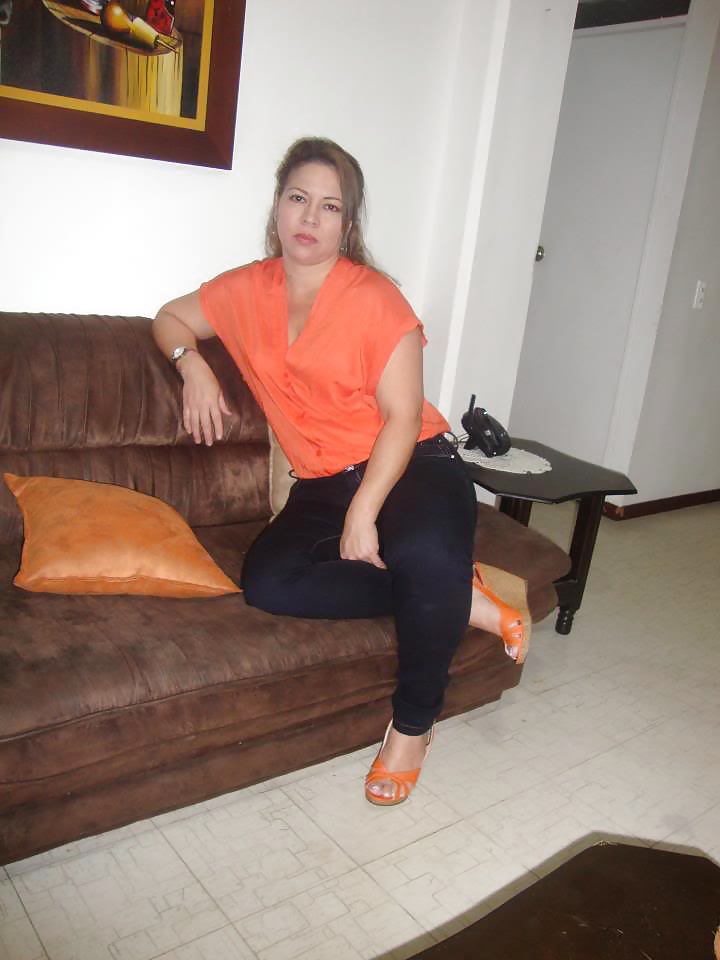 Kolumbianisch Weiße Mädchen Füße #28546212