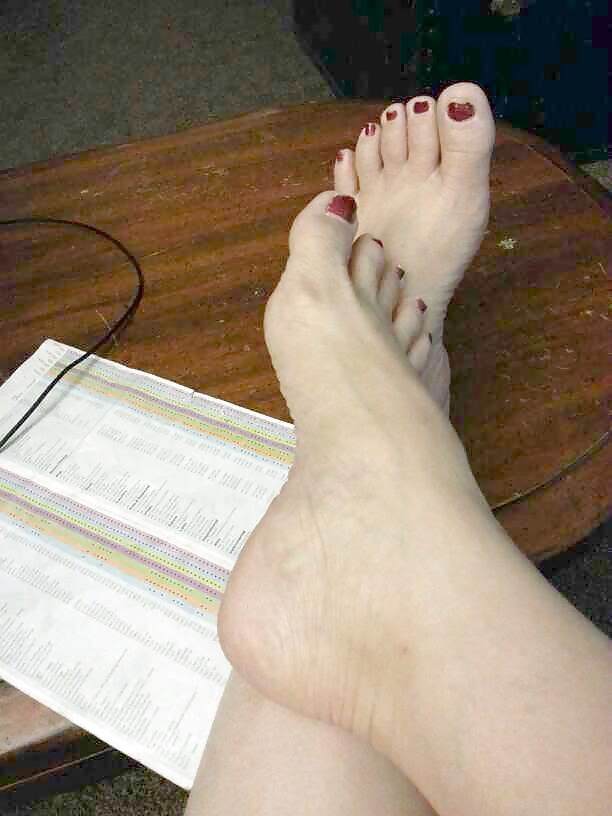 Colombian White Girls Feet #28549627