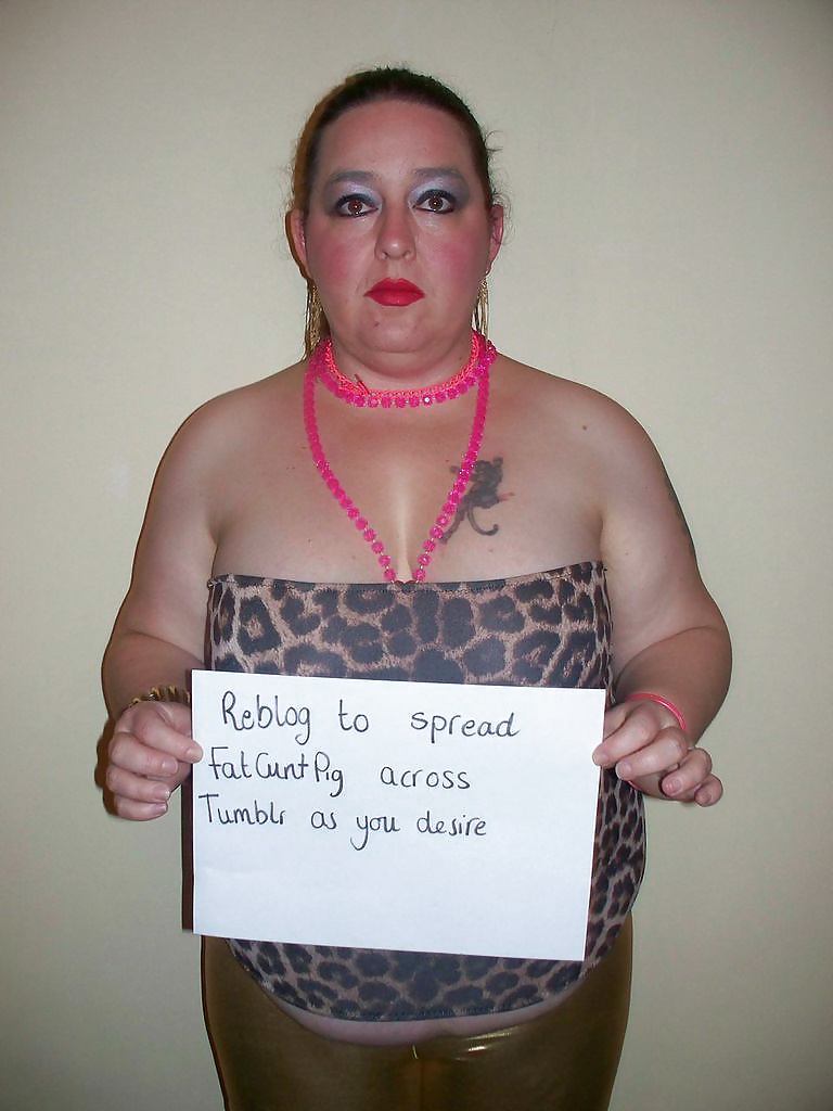 FatCuntPig Karen Dunne- Whore with Sign (Pr0n) #38686930