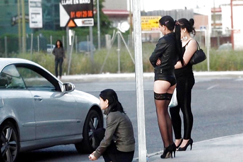 Prostituta di strada 
 #39807625