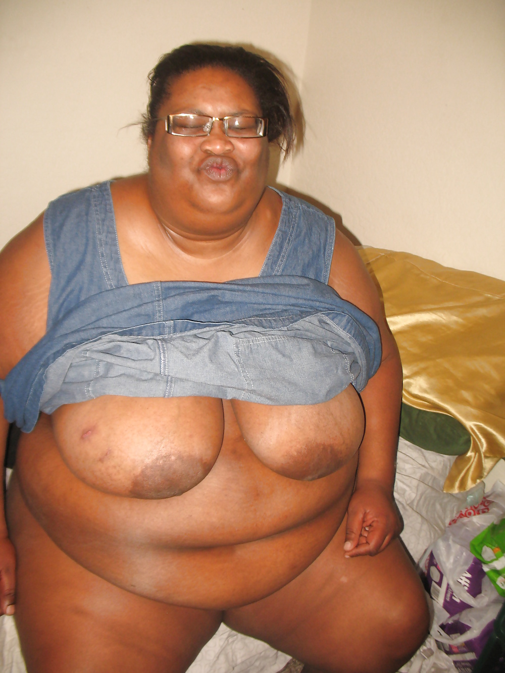 Bootyhole
 #24819846