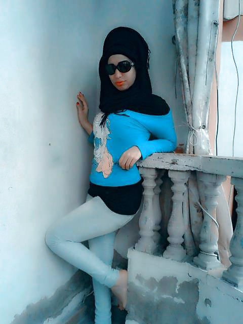 Hijab sexy
 #27741418