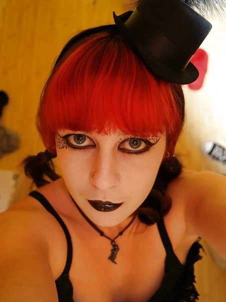 26yo fiona is a real big bitch...make cmts
 #35523218