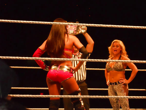 Layla dat ass
 #26652295