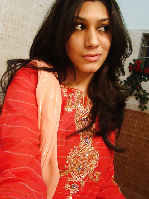 Paki girlfriend NAILA. #36513347