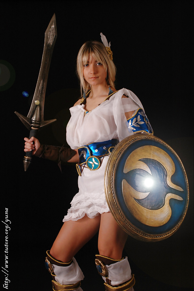 Sophitia coslay (cosplayer Yuna) (Soul Calibur) #30313668