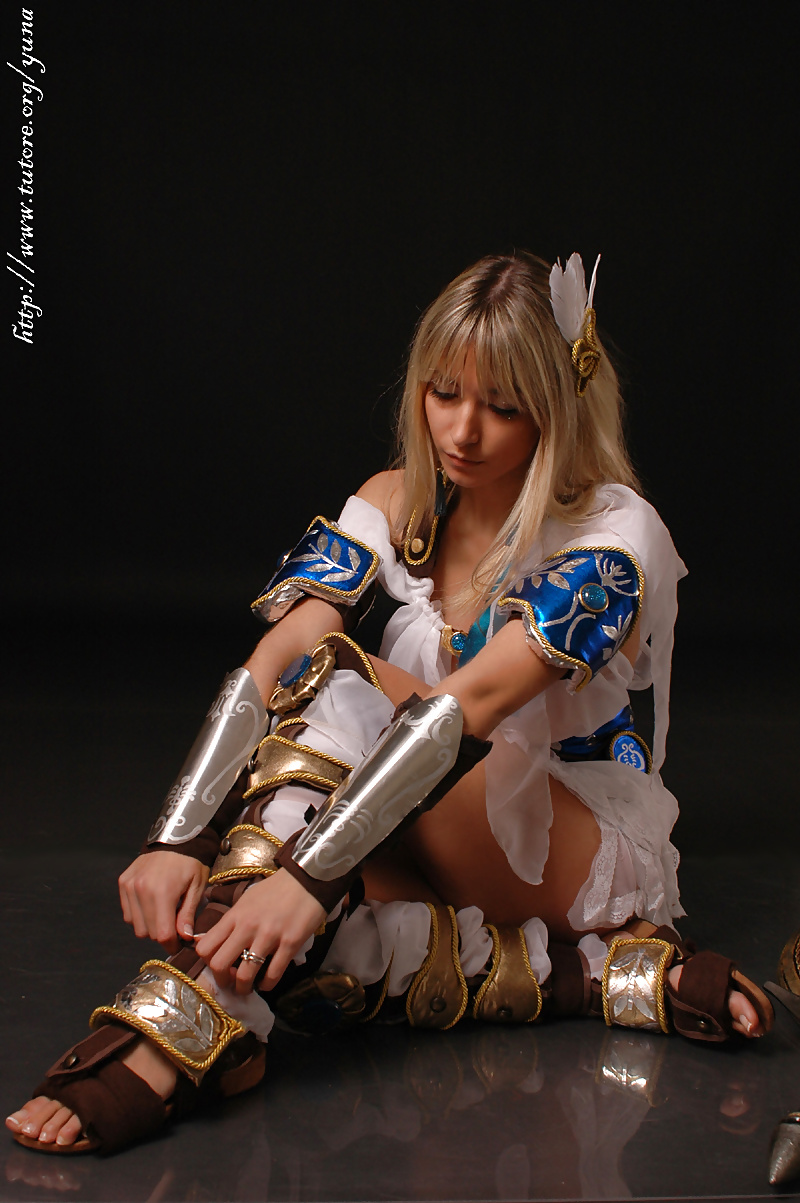 Sophitia coslay (cosplayer yuna) (soul calibur)
 #30313717