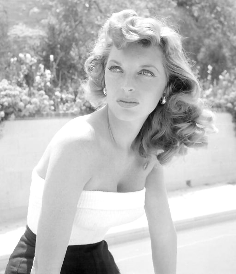 Nous Allons Branler Plus ... Julie London (chanteuse Et Actrice) #22959530