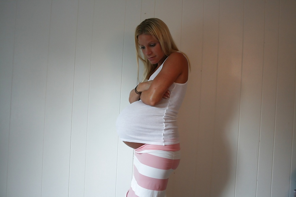 Pregnant Hotties #39685152