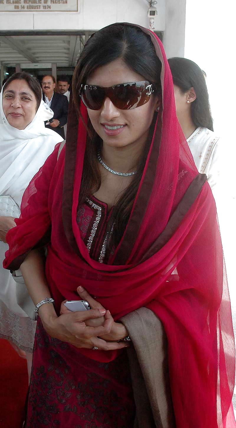Sexy Hijab Politiker #40017312