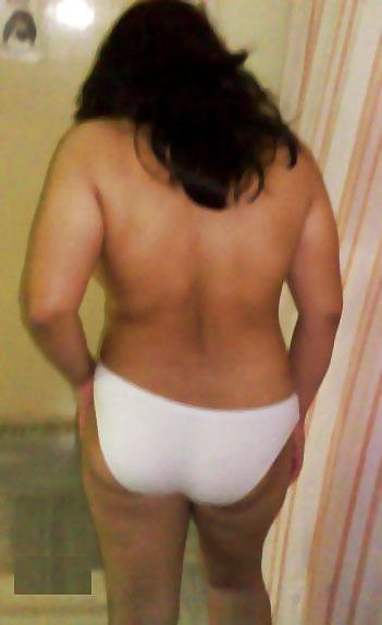 AN Indian Aunt Exposing Her Great Assets Nice Pics #24854546