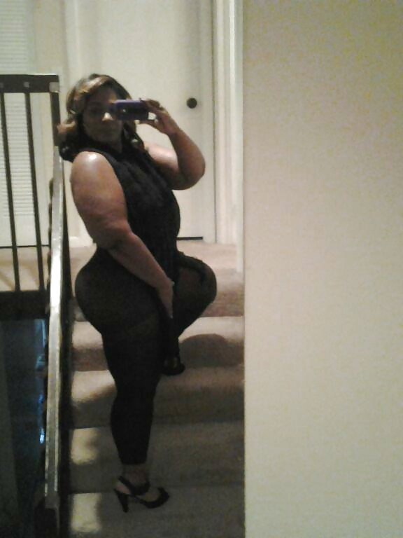 I love taking pics of Thickness & Curves #35384130