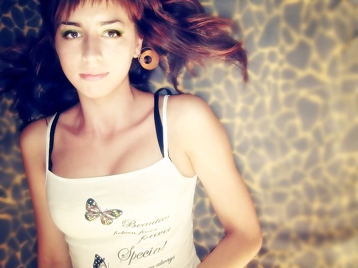 Fina grey
 #27768322