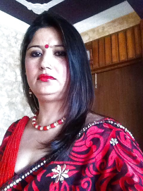 Sexy Nepali Mutter Sabita Thapa #39609173