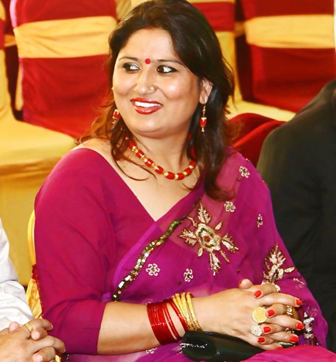 Sexy Nepali Mutter Sabita Thapa #39609406