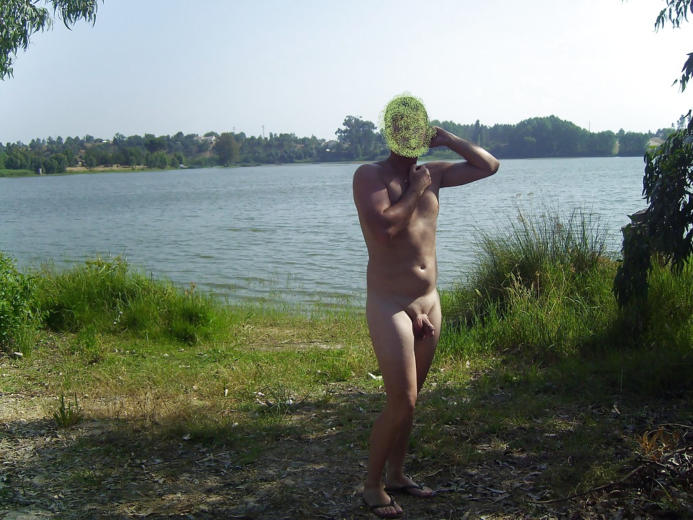 Me naked outdoor... amateur...public pics