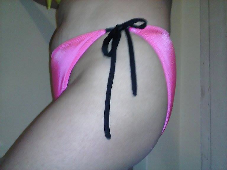 Noticias bikini
 #26118358