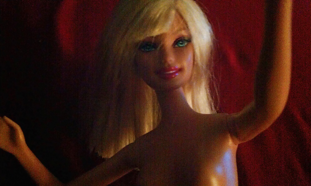 Journalismus Barbie-Puppe #31639177