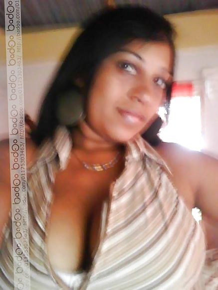 Una ragazza dominicana chiamata Sandra M.
 #27057853