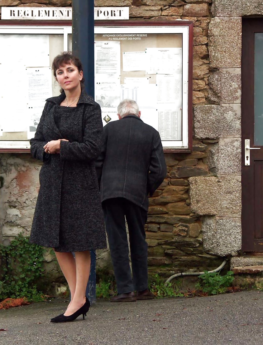 Nadine Français Visite Un Port Typique 2006 #27198331