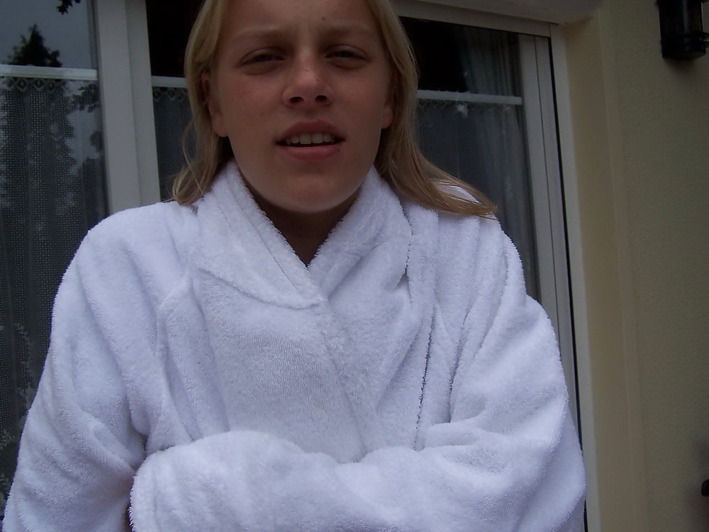 Foud on the Web : Amat25 #33617567