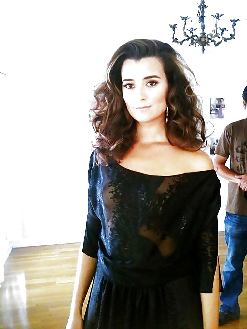 Cote de Pablo #24691351