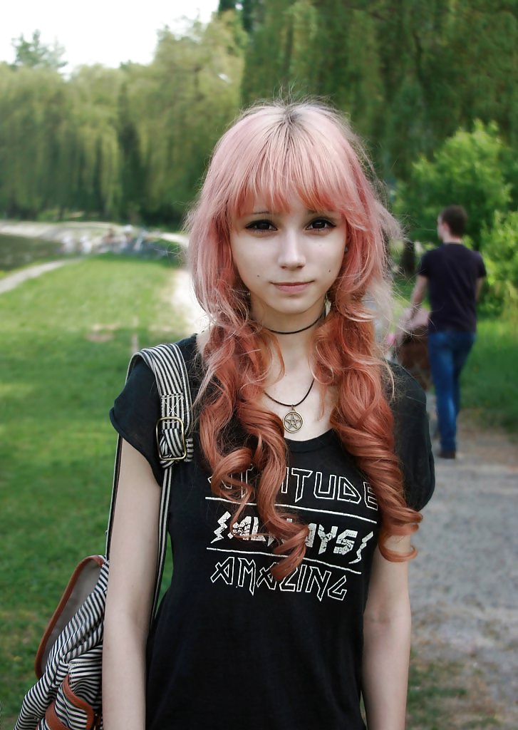 Escena de chicas, y punto.
 #39072833