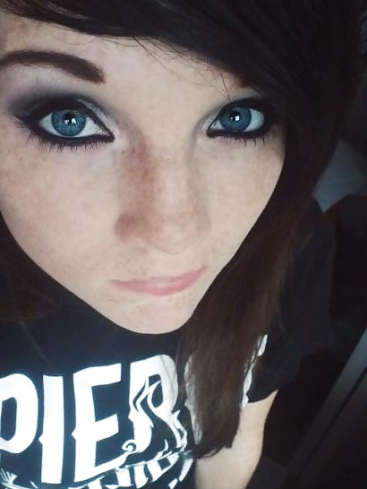 Escena de chicas, y punto.
 #39073195