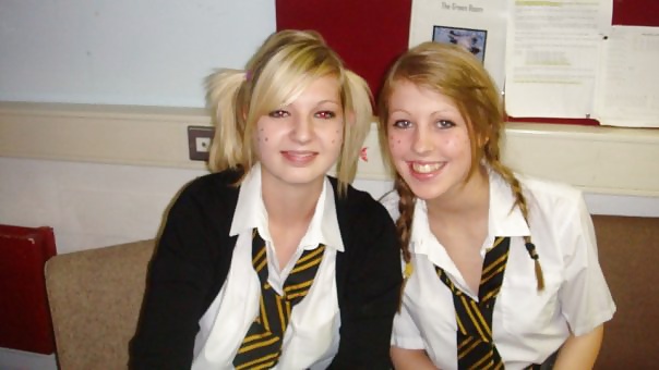 フェイスブックガール
 #28529303