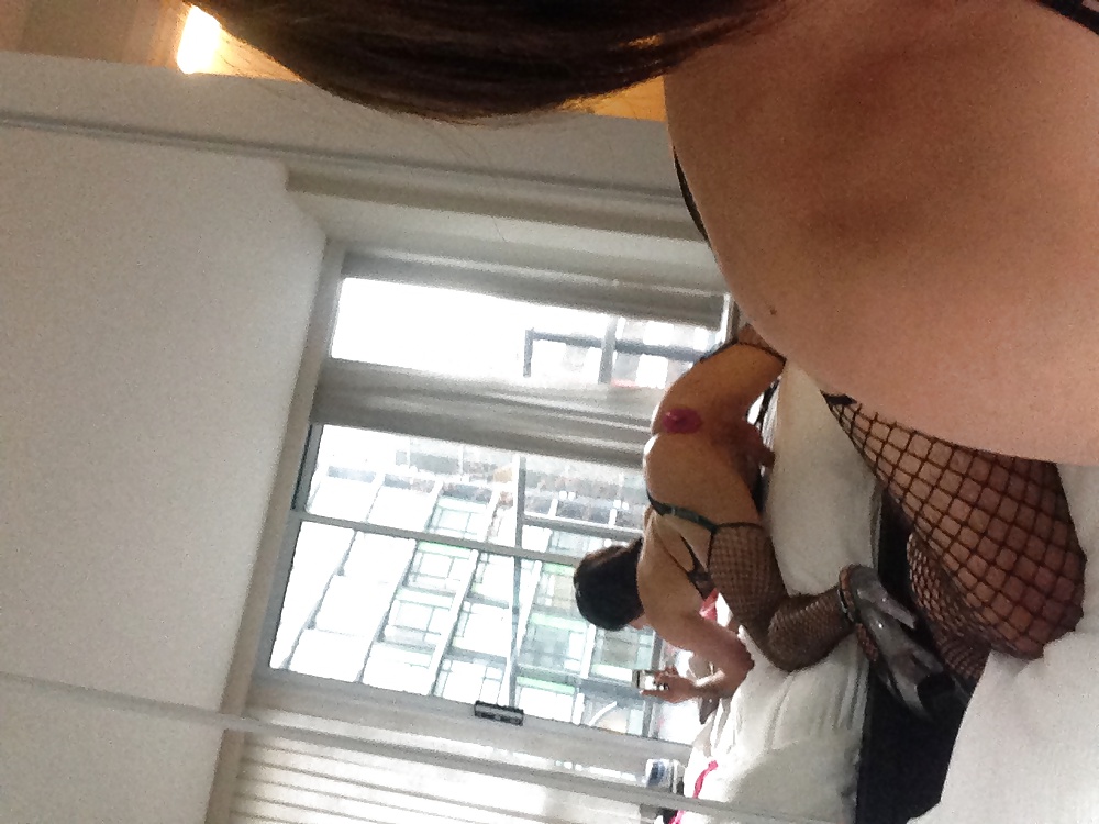 Me sucking and showing off again :p #25148388