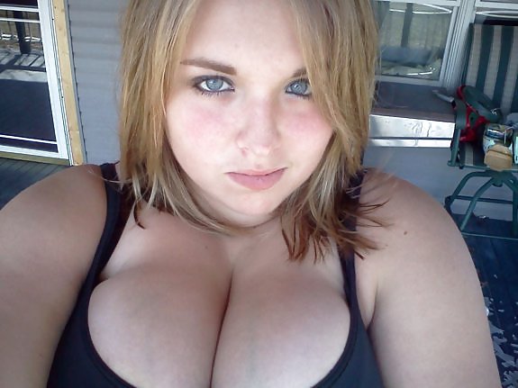 Selfie Amateur BBWs - vol 27! #26874084