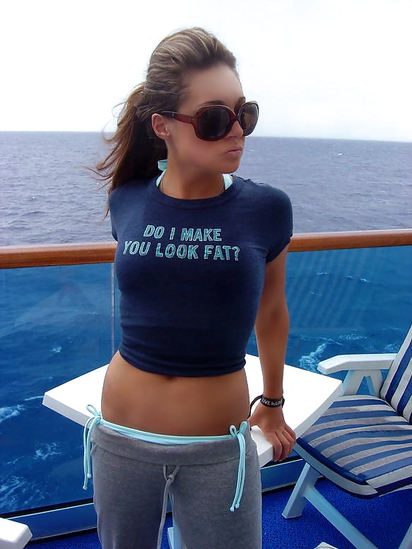 綺麗なお姉さんたち
 #38051895